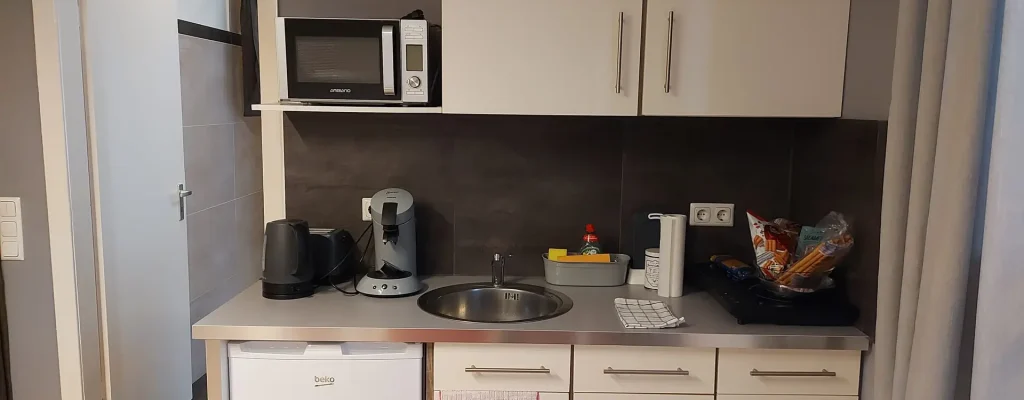 messezimmer-koeln-20240612_184039